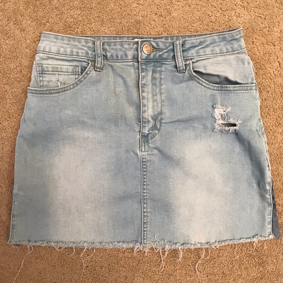 Forever 21 Dresses & Skirts - Forever 21 Distressed Denim Mini Skirt Size 26 US 2 Light Wash